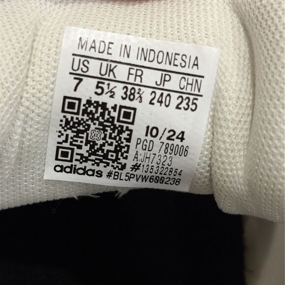 adidas Run 70s 2.0 Women’s Sneakers Cream White Pink Gum NEW size 7 - Picture 13 of 13